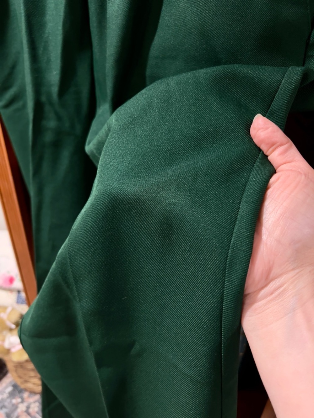 Alfred Dunner Forest Green Elastic-Waist Cropped Tapered Pants - Picture 5 of 7